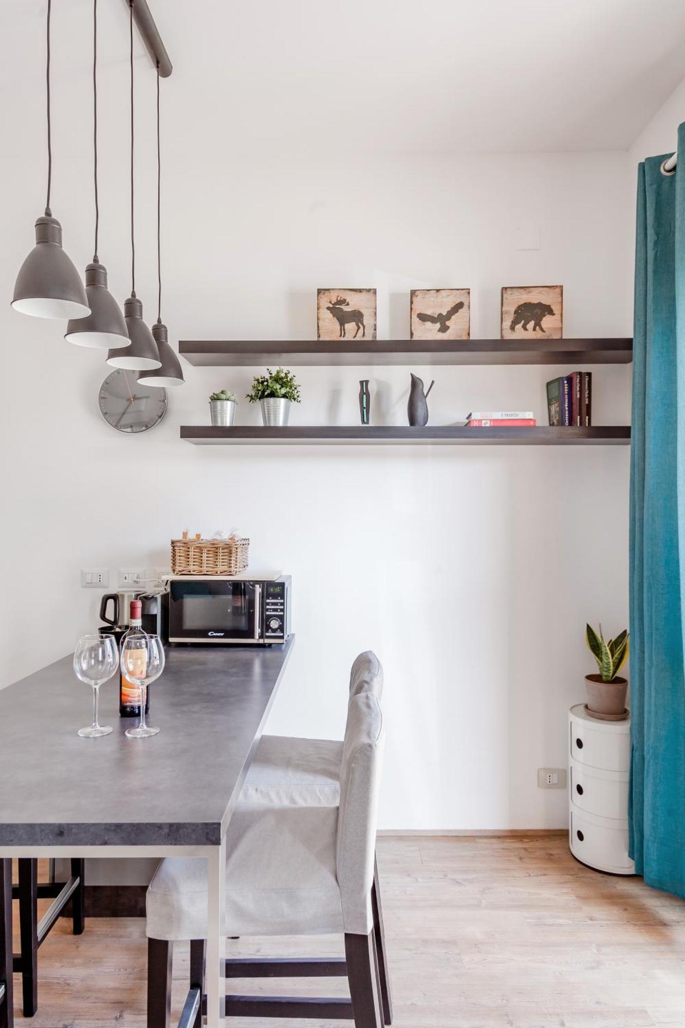 Open The Classic Wooden Shutters At A Cozy City Nest Florencja Zewnętrze zdjęcie